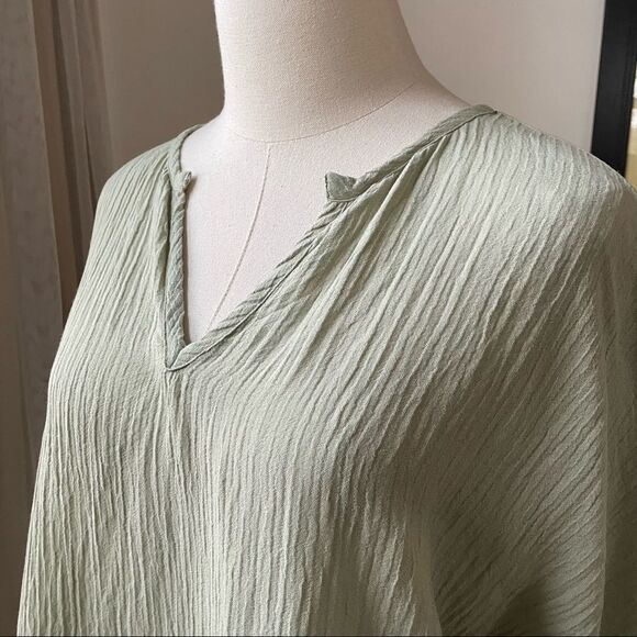 Soft Surroundings Sage Green Notched Neck Tunic L - Picture 6 of 6